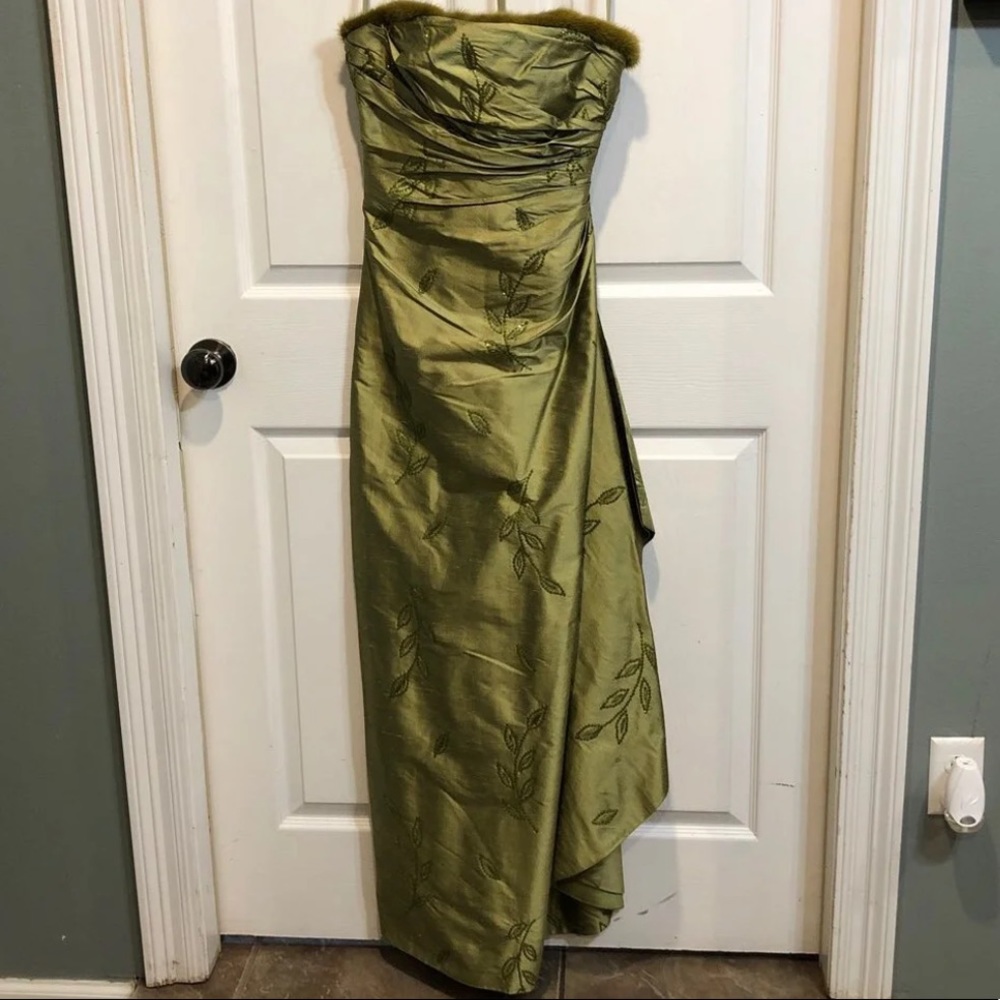 Rickie Freeman Teri Jon Nites Green Sequence Gown